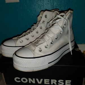 Converse, Women's size 7 White